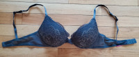 Women's bras D 32 --- 3 sold together 