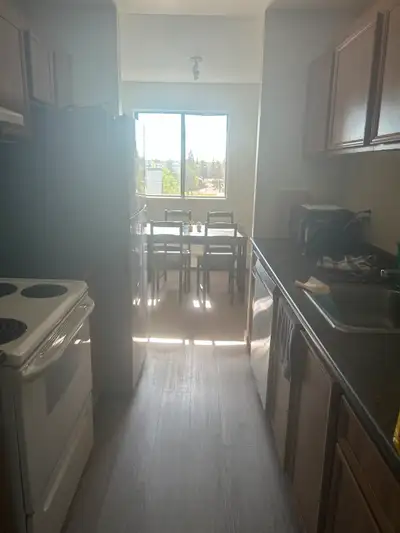 Den for rent - Callingwood