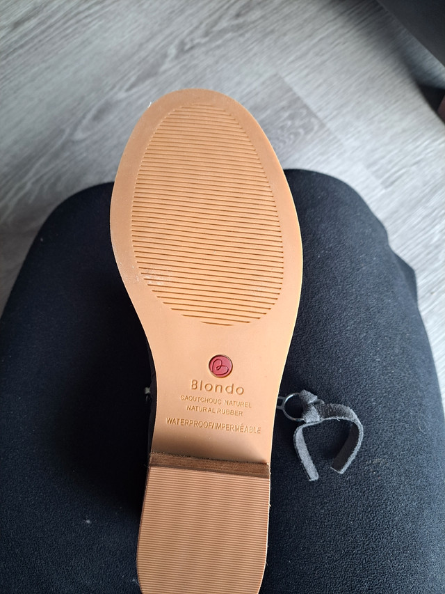 New Blondo Waterproof Booties in Women's - Shoes in Moncton - Image 2