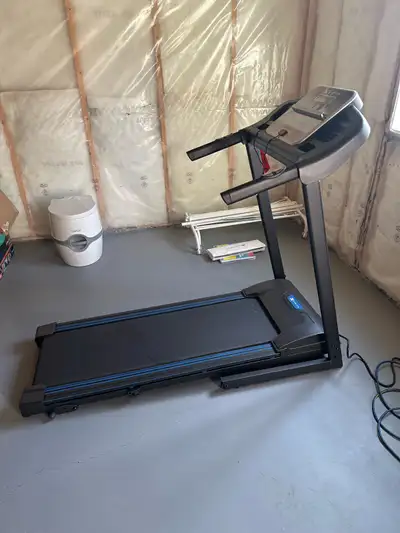 new treadmill hardly used