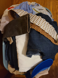 Womens LOT clothing, hat, belt, pants, shirts size M and L