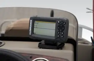 Pontoon Boat in Other in Regina - Image 8