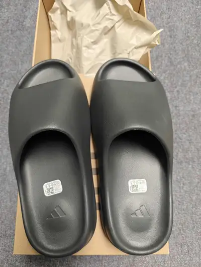 Adidas Yeezy Slides Dark Onyx - Size 10 - DS (new), View more