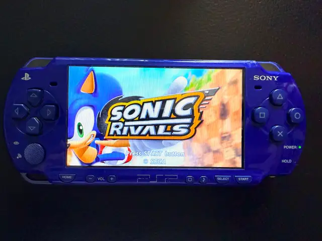 Limited Edition Sony PSP-2001 Metallic Blue  Portable w/ AC in Sony PSP & Vita in Barrie - Image 3