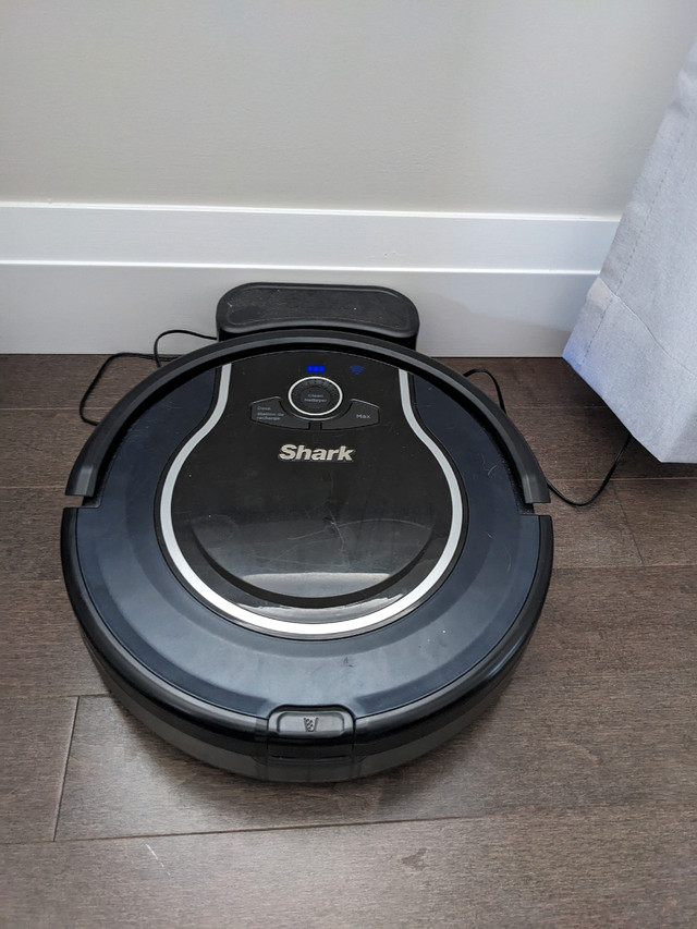 Shark RV761 Robot cleaner | Vacuums | Kitchener / Waterloo | Kijiji