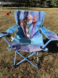 Toddler Frozen lawn chair 