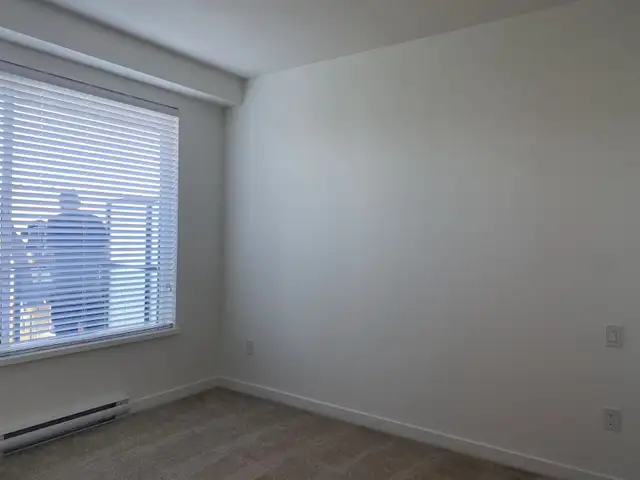 Surrey / Fleetwood One Bedroom + Den in Long Term Rentals in Delta/Surrey/Langley - Image 12