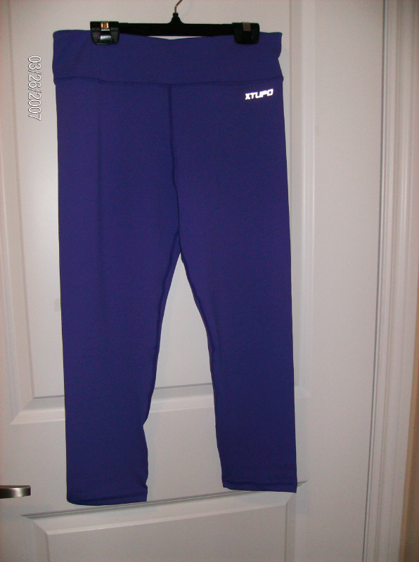 NEW XTUPO Yoga Pants – Girls Size XL  Ultra Soft and Slimming in Clothing, Shoes & Accessories in Oakville / Halton Region