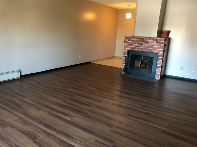 reduced dep Lower mount royal 2 bedroom,balcony,parkg$1360/m ele