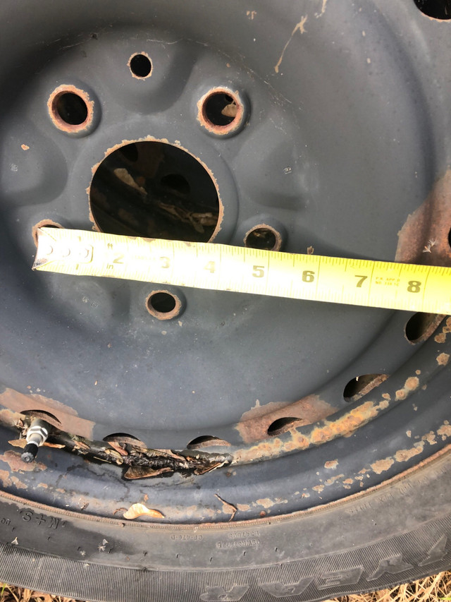 4 tires with rims  in Garage Sales in Oakville / Halton Region - Image 3