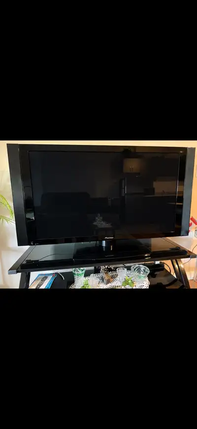Pioneer Plasm 50” TV, View more
