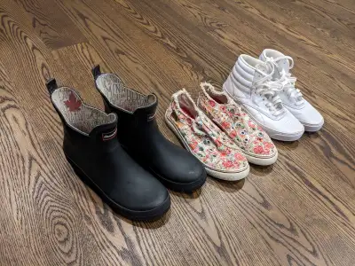 Women's shoes size 5, View more