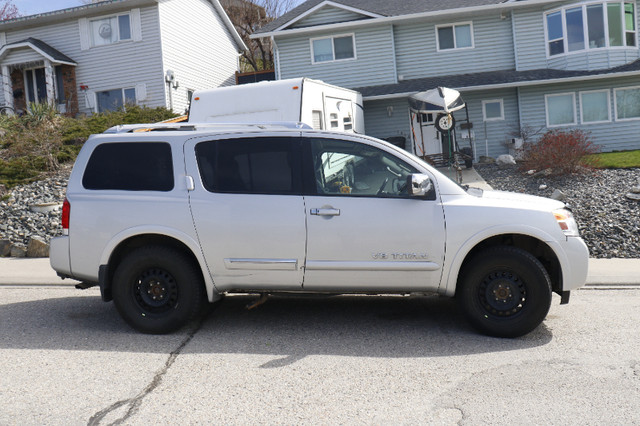 2013 Nissan Armada PLATINUM 4x4 in Cars & Trucks in Vernon - Image 3