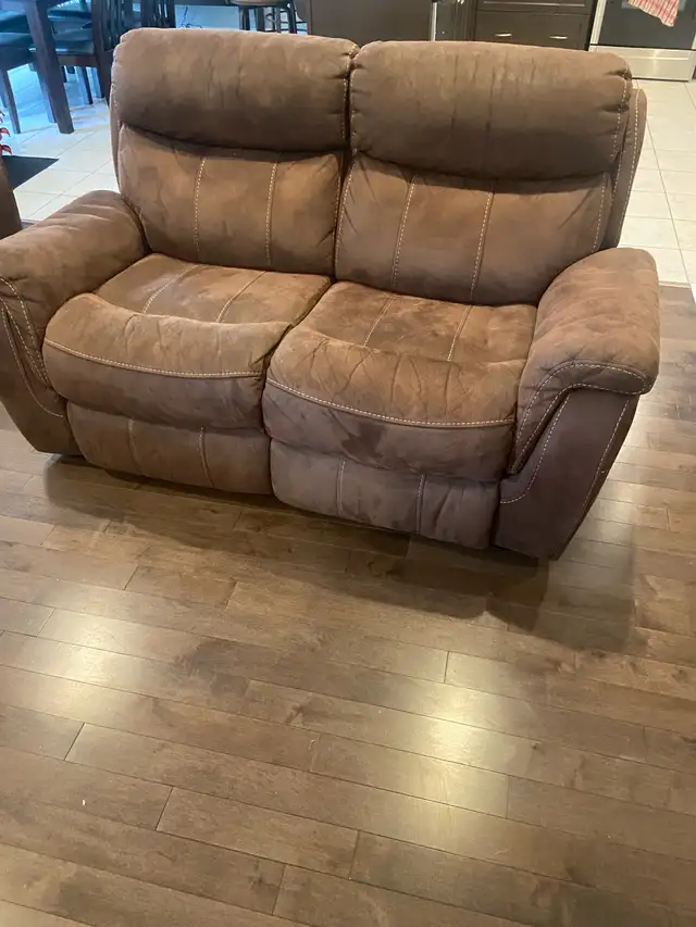 recliner couch and love seat62863281073411122