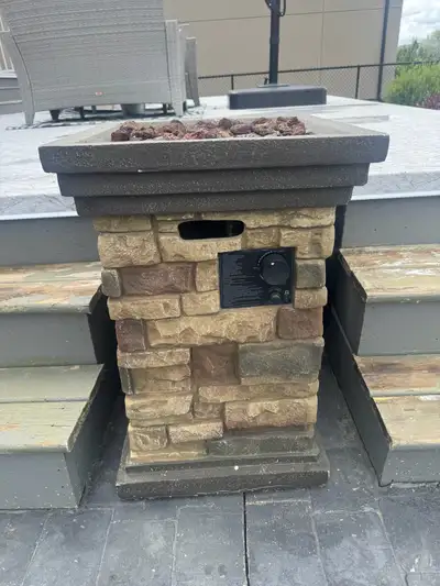 Propane fire pit. Propane tank not included