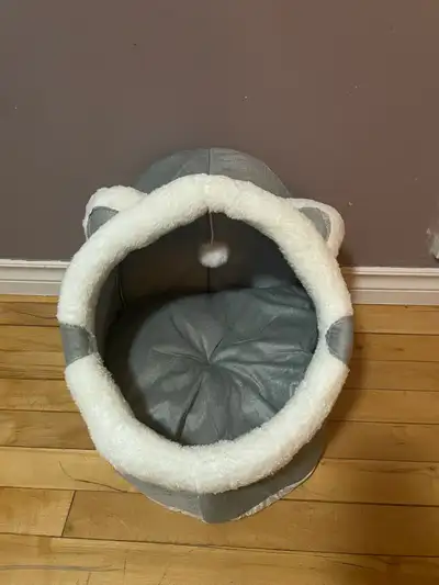 Cozy Cartoon Cat Cave Bed, Keep Your Kitten Warm , View more