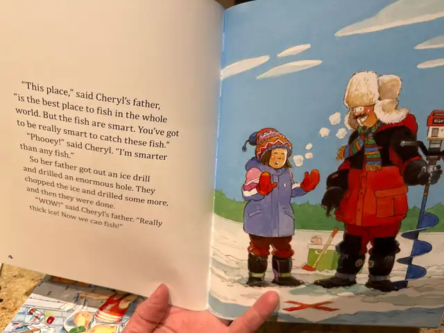 Robert Munsch books for young kids  in Children & Young Adult in London - Image 8