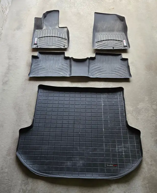 WeatherTech Floor Mats for 2022-2023 Hyundai Santa Fe in Other Parts & Accessories in Barrie - Image 2