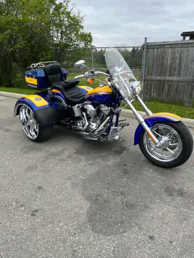 ** Now Safety Certified ** *** ONE OF A KIND *** Absolutely stunning Screamin Eagle CVO Fatboy 103 C...