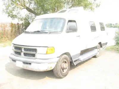 CLASS B MOTERHOME
