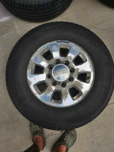 LT 265/ 70 R18 Michelin Defender LTX M/S tires. 4 tires on GMC Sierra 2500 rims. 10/32nds remaining...