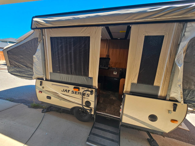 014 Jayco Jay Series 1007 trailer in Travel Trailers & Campers in Calgary