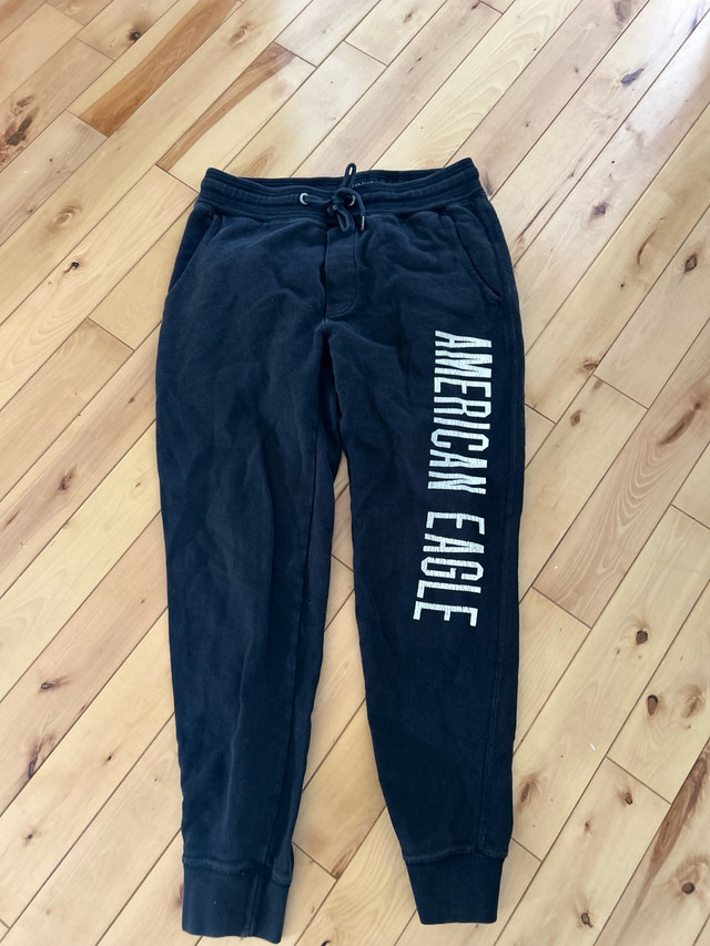 American Eagle gym pants size small in Men's in Charlottetown