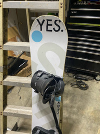143cm used yes snowboard