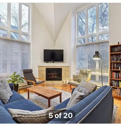 Room for rent in a Huge mezzanine in Rosemère