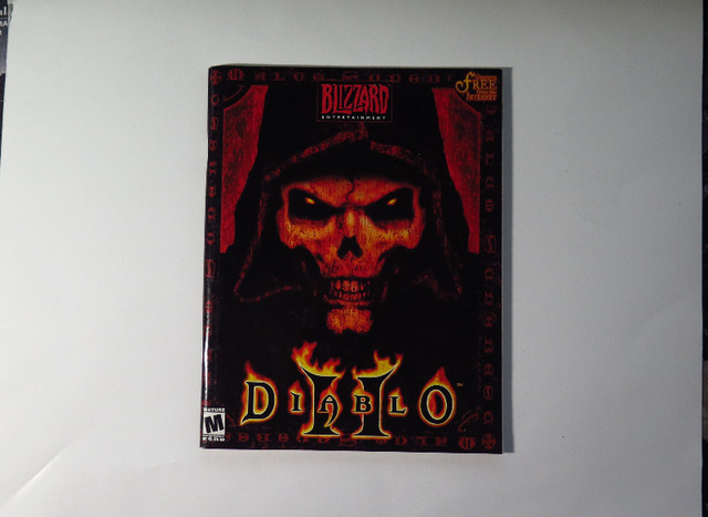 Diablo 2 Big Manual 89 Pages dans Jeux pour PC  à Ville de Montréal