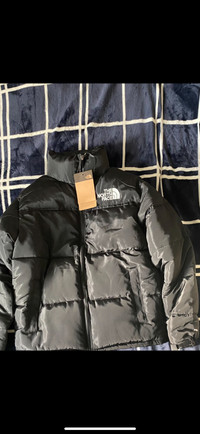 *Brand New* The North Face Puffer Jacket