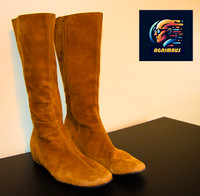 Suede boots for women (Pre-owned)