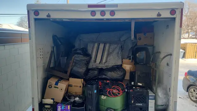 Moving Services65702476040707121