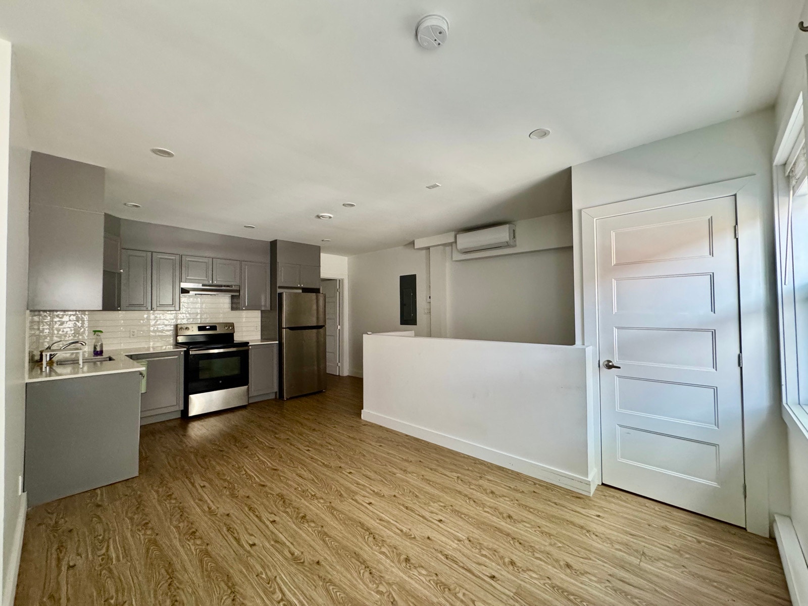 3904 Rue Rivard — photo 1