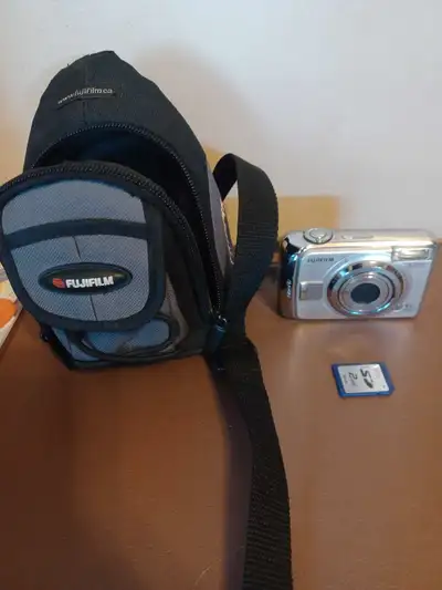 Fujifilm Finepix Digital Camera A820 Bag 2GB Memory Card, View more