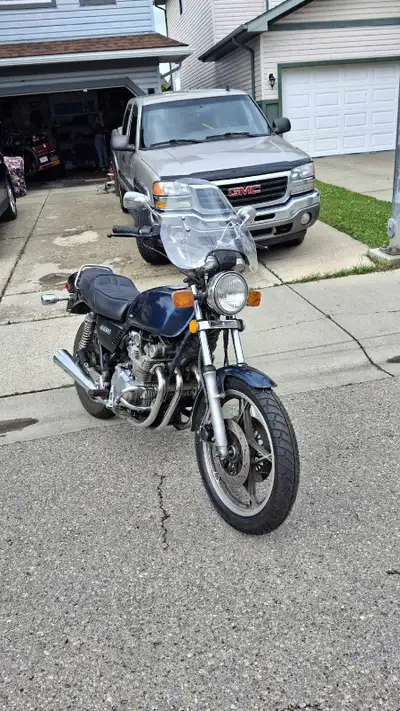 Suzuki GS 650G. The bike is in excellent condition mechanically, it's fully tuned up and ready to ri...
