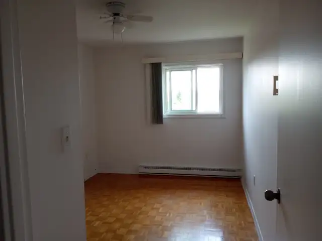 2 Bedroom apartment for Rent with balcony. South End in Long Term Rentals in Sudbury - Image 8