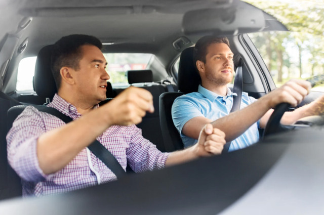 Calgary Driving Lessons - Atlas Driving School in Classes & Lessons in Calgary
