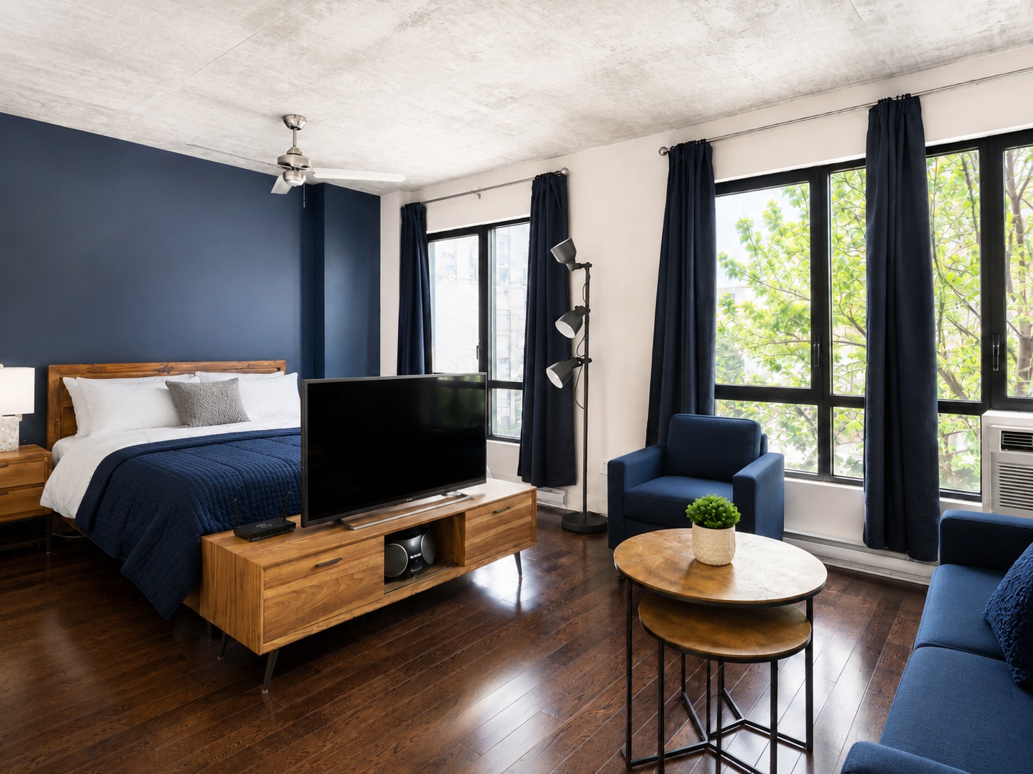 Appartement 3 ½ semi-meublé à louer – Lowney, Griffintown — photo 2
