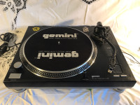 Gemini XL-BD40 Turntable
