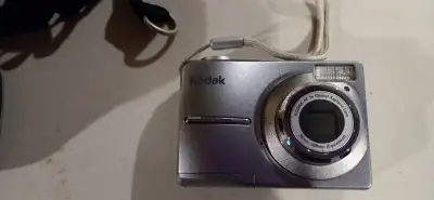Camera Kodak AF 3X Camera includes case and strap, View more