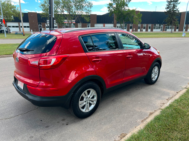 2012 Kia Sportage LX in Cars & Trucks in Edmonton - Image 4