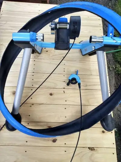 Tacx Indoor Bicycle Turbo Trainer + Schwalbe Insider Trainer Tir, View more