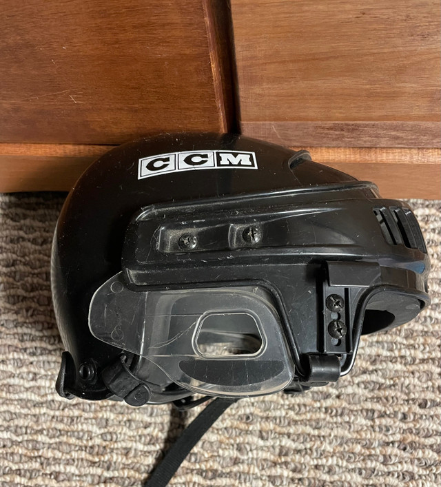 CCM Youth Skating Helmet $5 in Hockey in Regina - Image 4