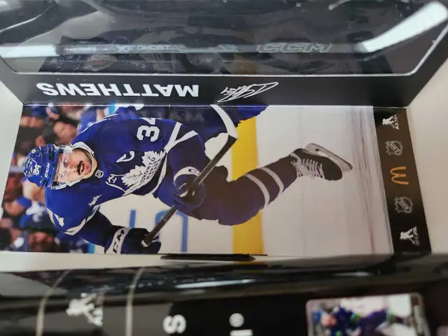 McDonald's NHL Mini Stick Matthews in Hockey in Mississauga / Peel Region - Image 3