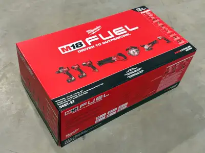 NEW 7 pc Milwaukee M18 kit, View more
