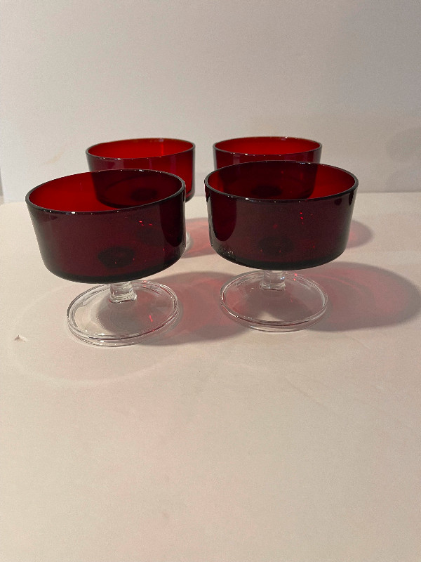4 Red Luminarc Cranberry Glass dessert bowls in Kitchen & Dining Wares in Dartmouth - Image 2