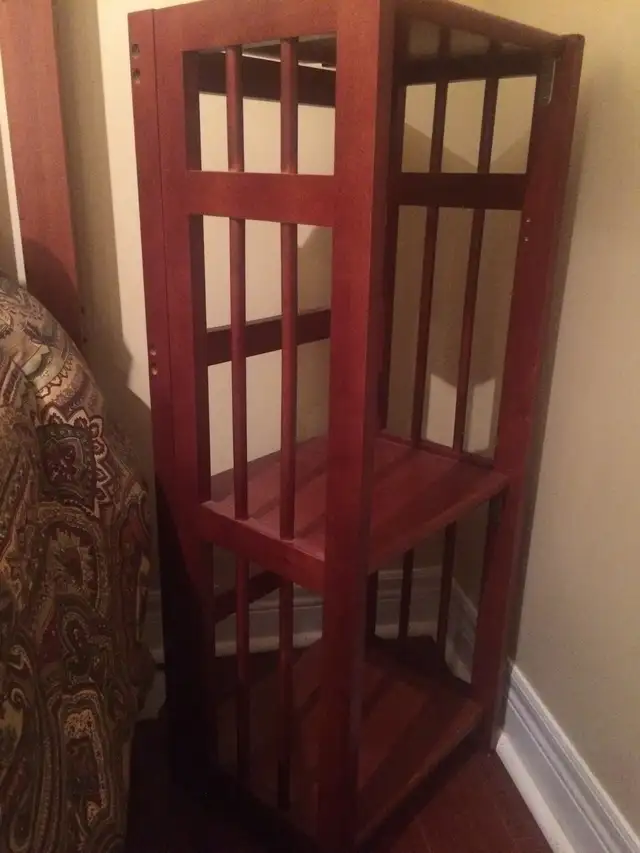 Vintage Bookshelves - set of 2 in Bookcases & Shelving Units in City of Toronto - Image 2