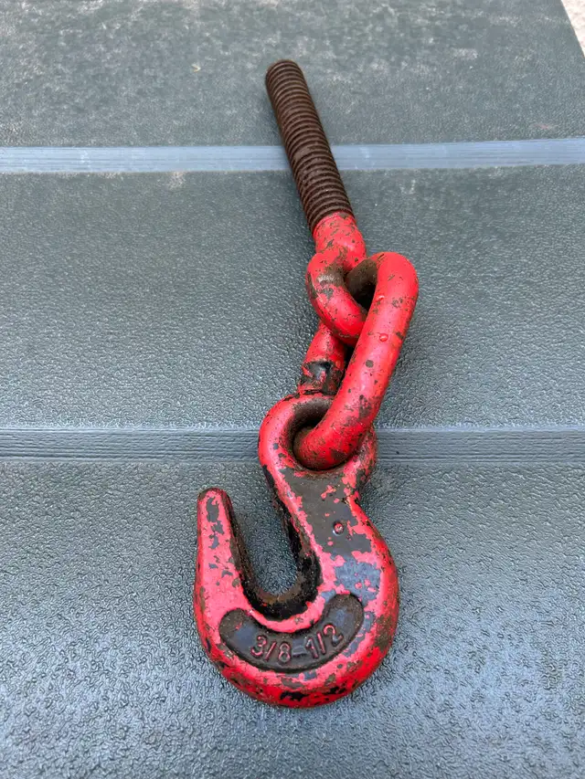 $2 Tool ratchet chain binder hook 3/8" - 1/2"  Construction in Hand Tools in City of Toronto - Image 2