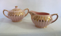 ENSEMBLE PORCELAINE ROSE  SADLER/ENGLAND PINK PORCELAIN SET